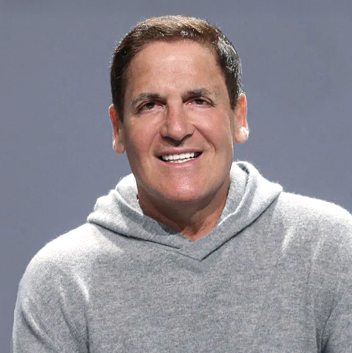 Mark Cuban speaking on leadership, strategic thinking, and effective decision-making in business