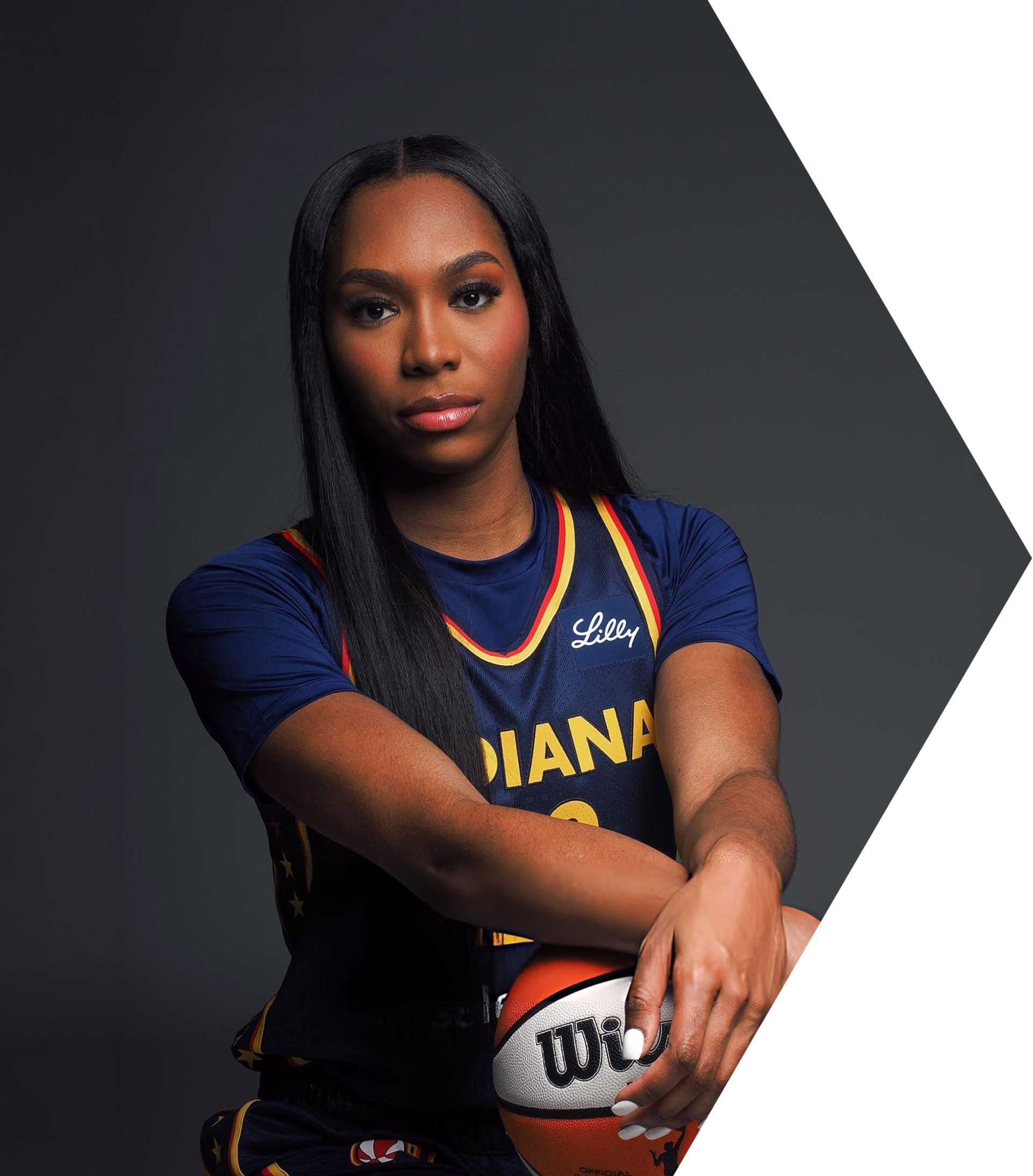 Bree Hall speaking on women’s empowerment, teamwork, and building a winning mindset
